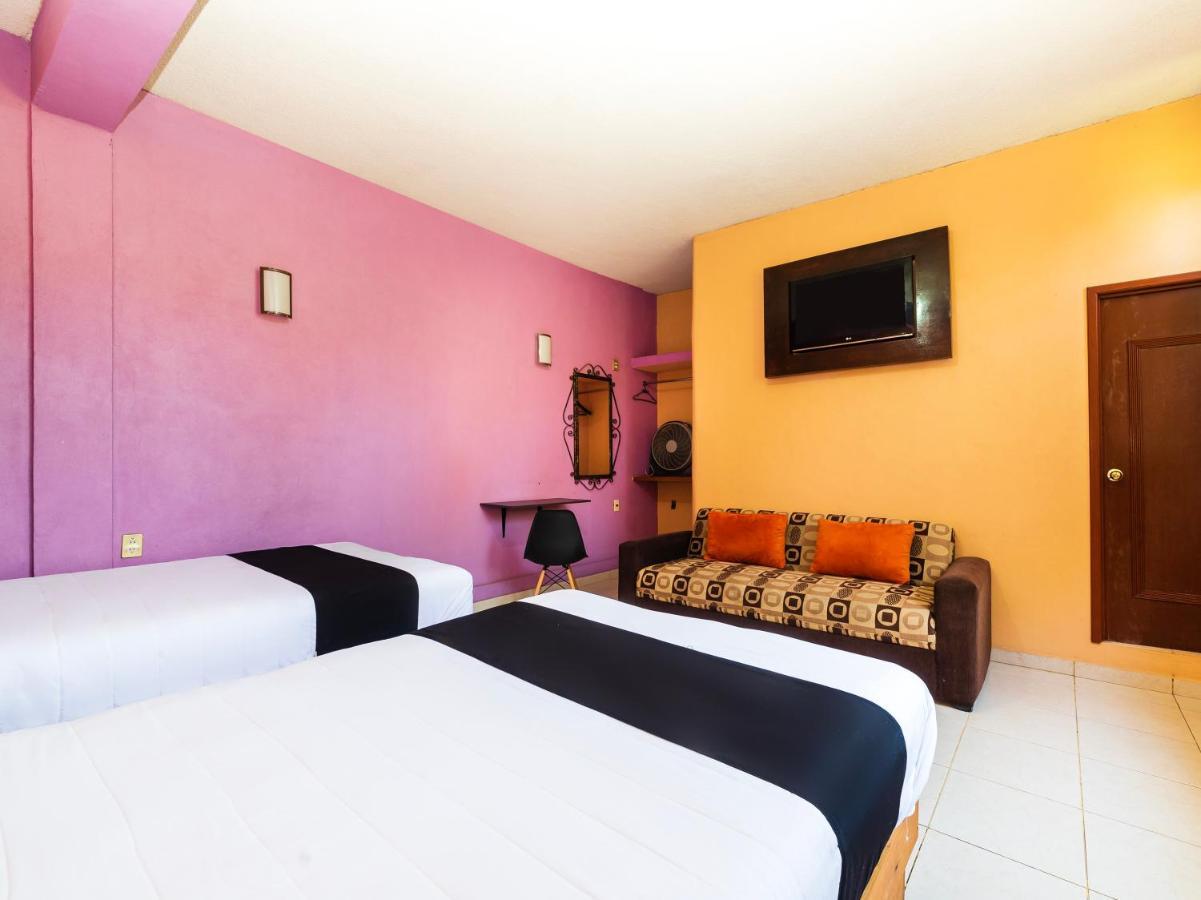 Villas El Paraiso, El Rollo Tlaquiltenango Luaran gambar